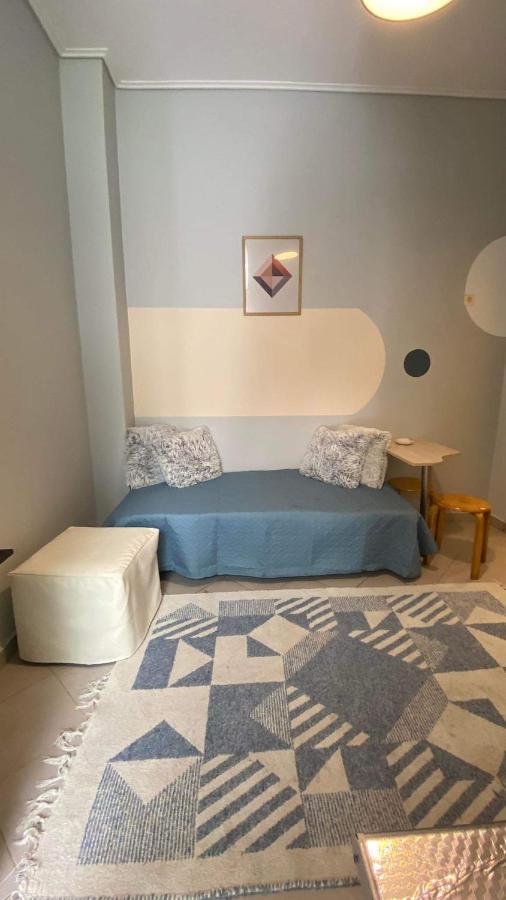 Cozy Minimal Apartment พีเรียส ภายนอก รูปภาพ